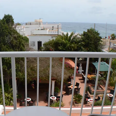 Casa Pepe Hotel *